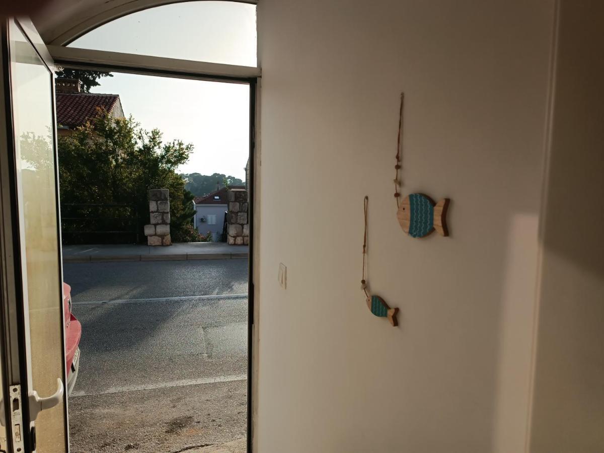 Opus Two Apartment Dubrovnik - Private Parking Bagian luar foto